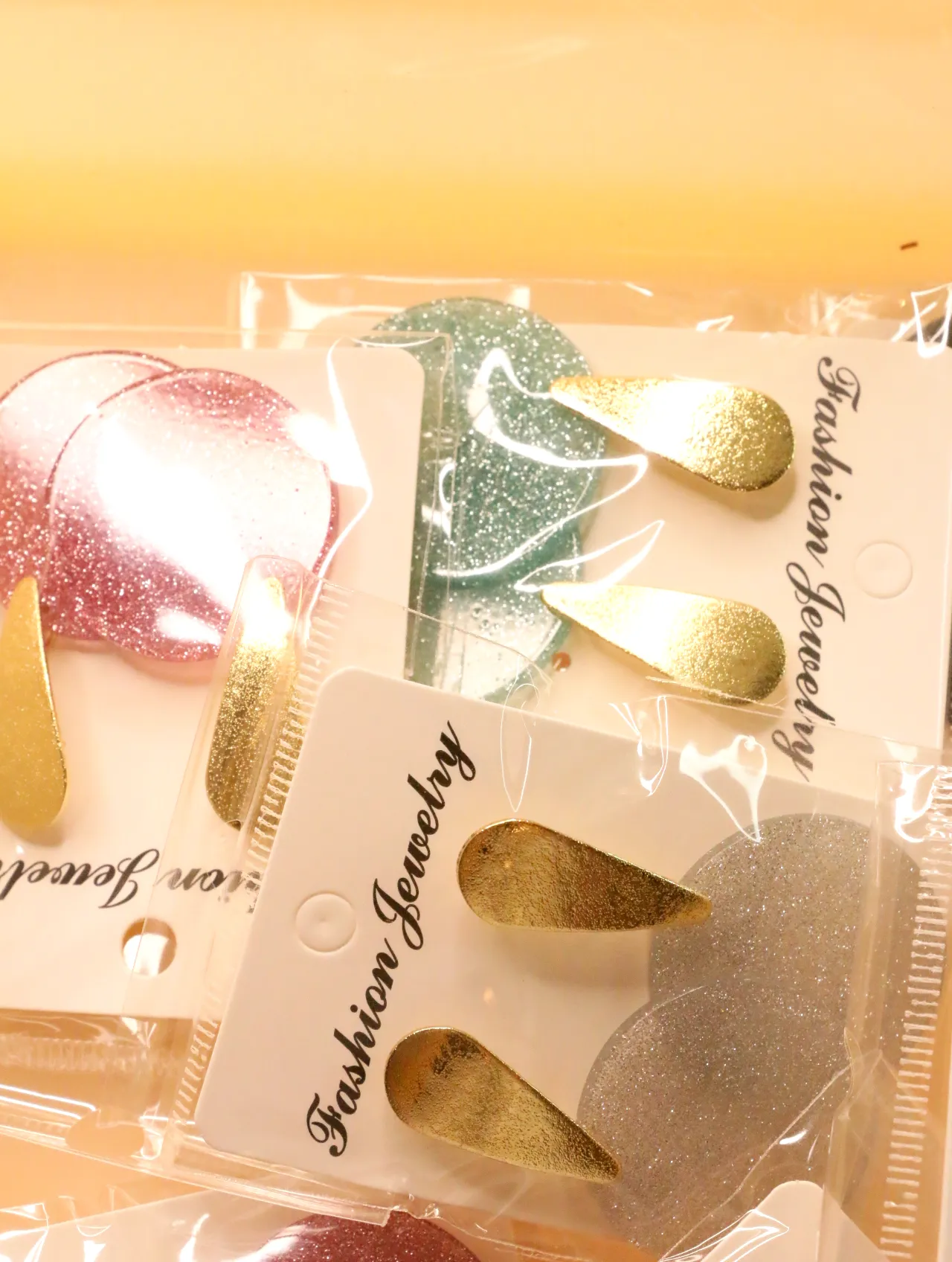 Lote de pendientes largos con discos de purpurina al por mayor — lote de pendientes para mujer, detalle · Lola y Sol (0020)