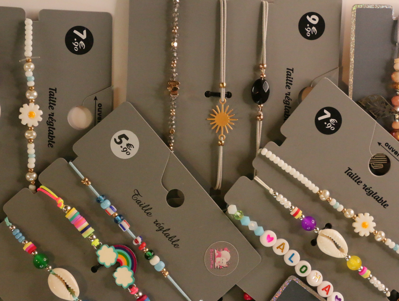 Lote de pulseras boho variadas para reventa — lote de bisutería para mujer, detalle · Lola y Sol (LT053)